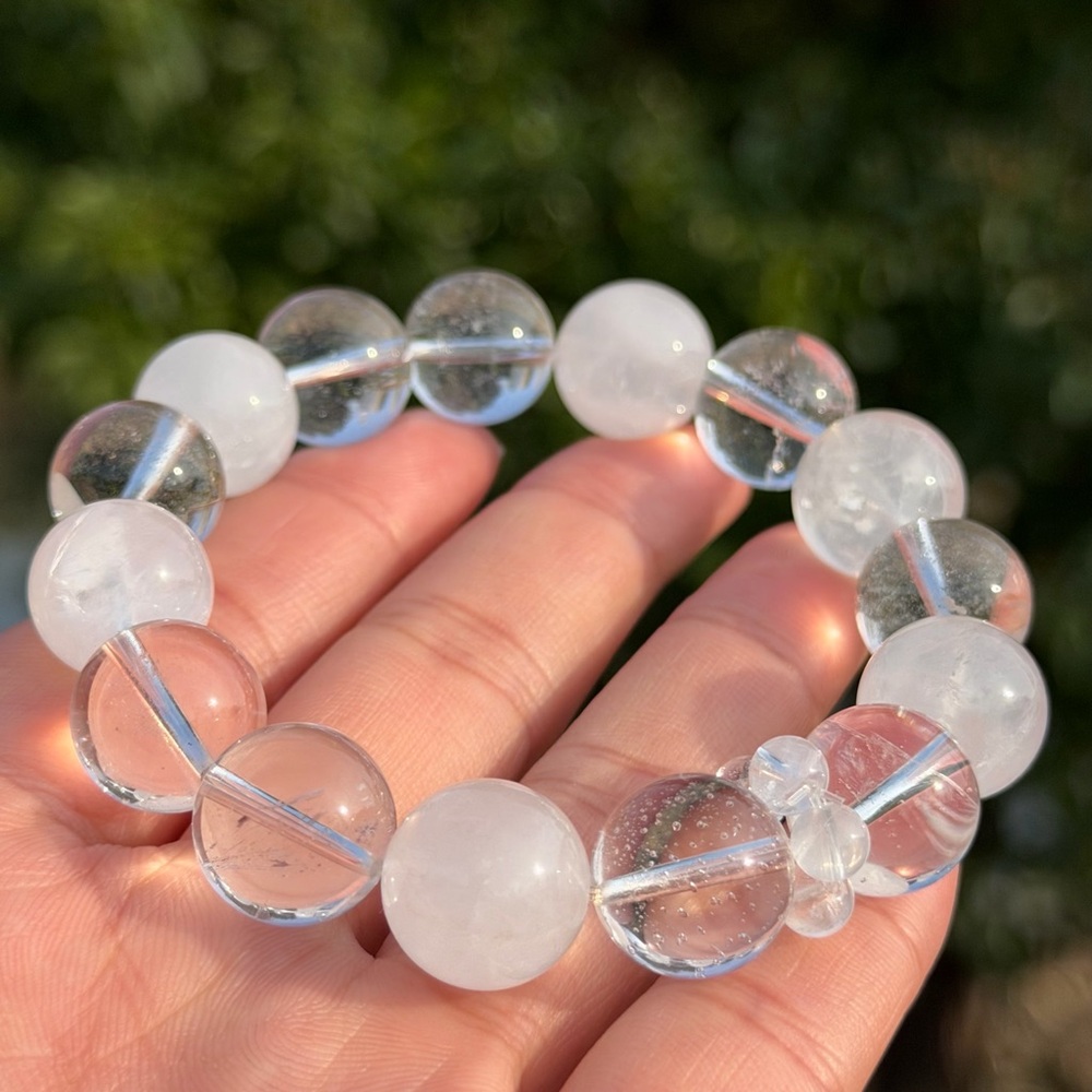 13mm stretchable clear‎ quartz white quartz bracelet 1102
